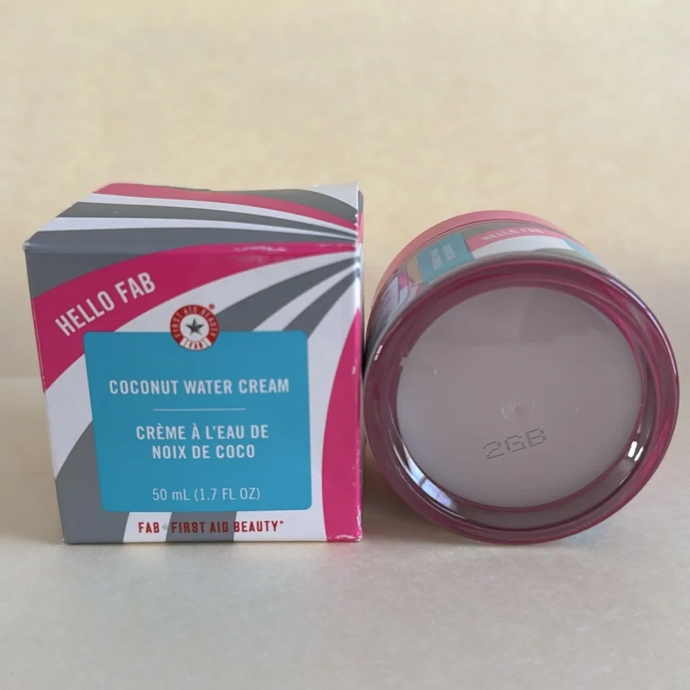 FIRST AID BEAUTY Hello FAB Coconut Water Cream 1.7oz $36 NIB Discontinued HTF